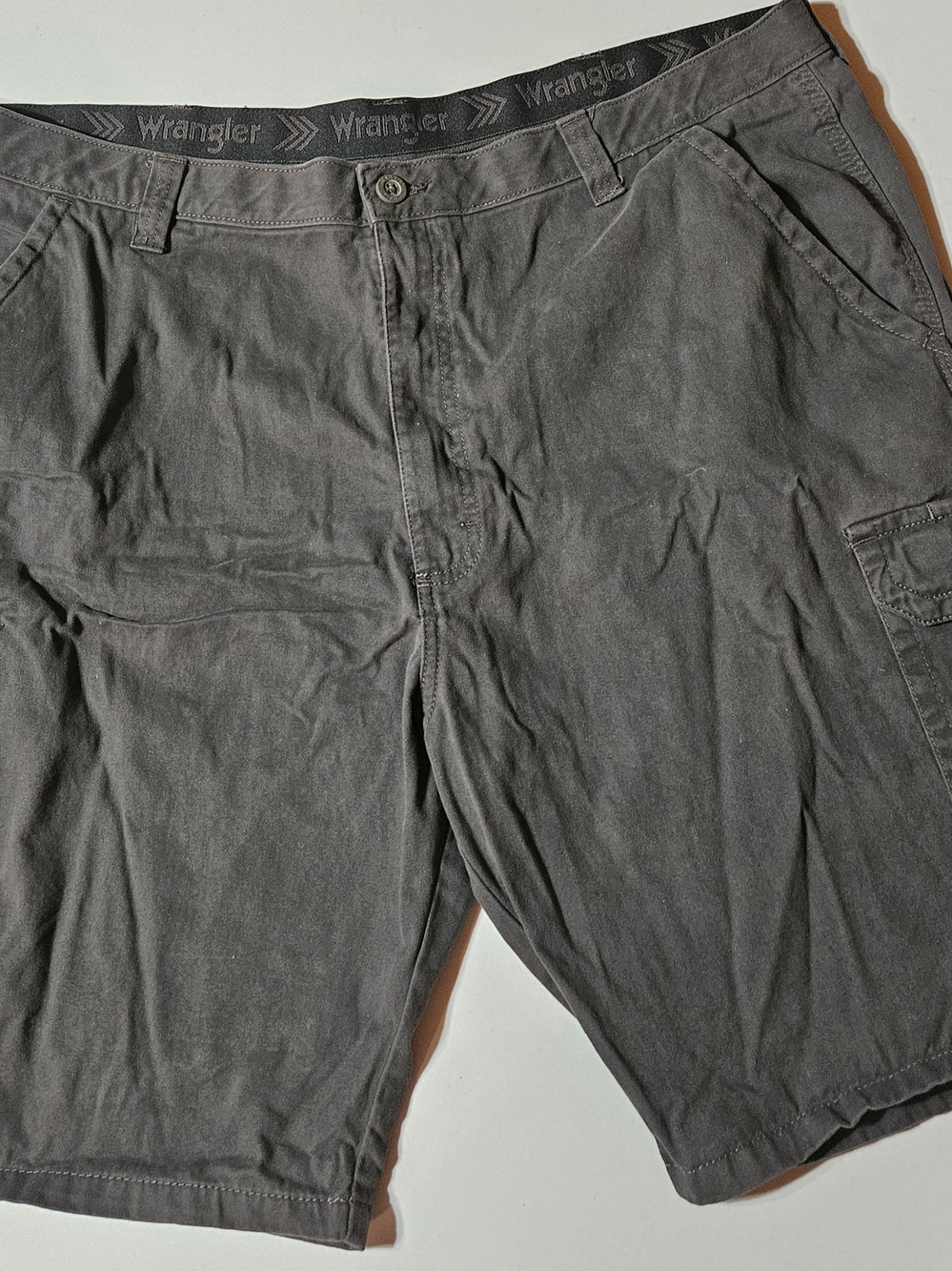 Wrangler Dark Gray Men's Cargo Shorts